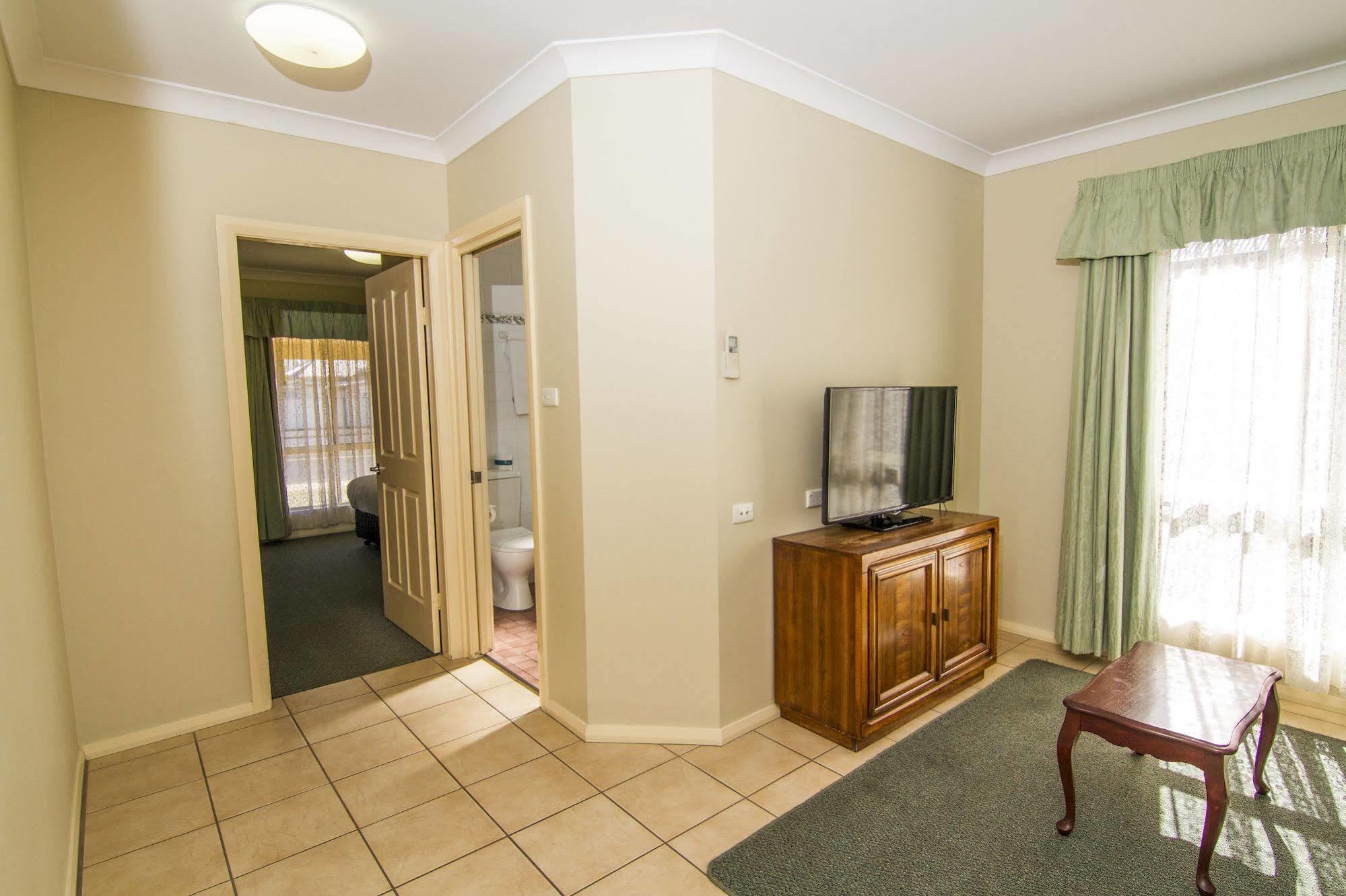 Green Gables Motel Dubbo Exterior foto
