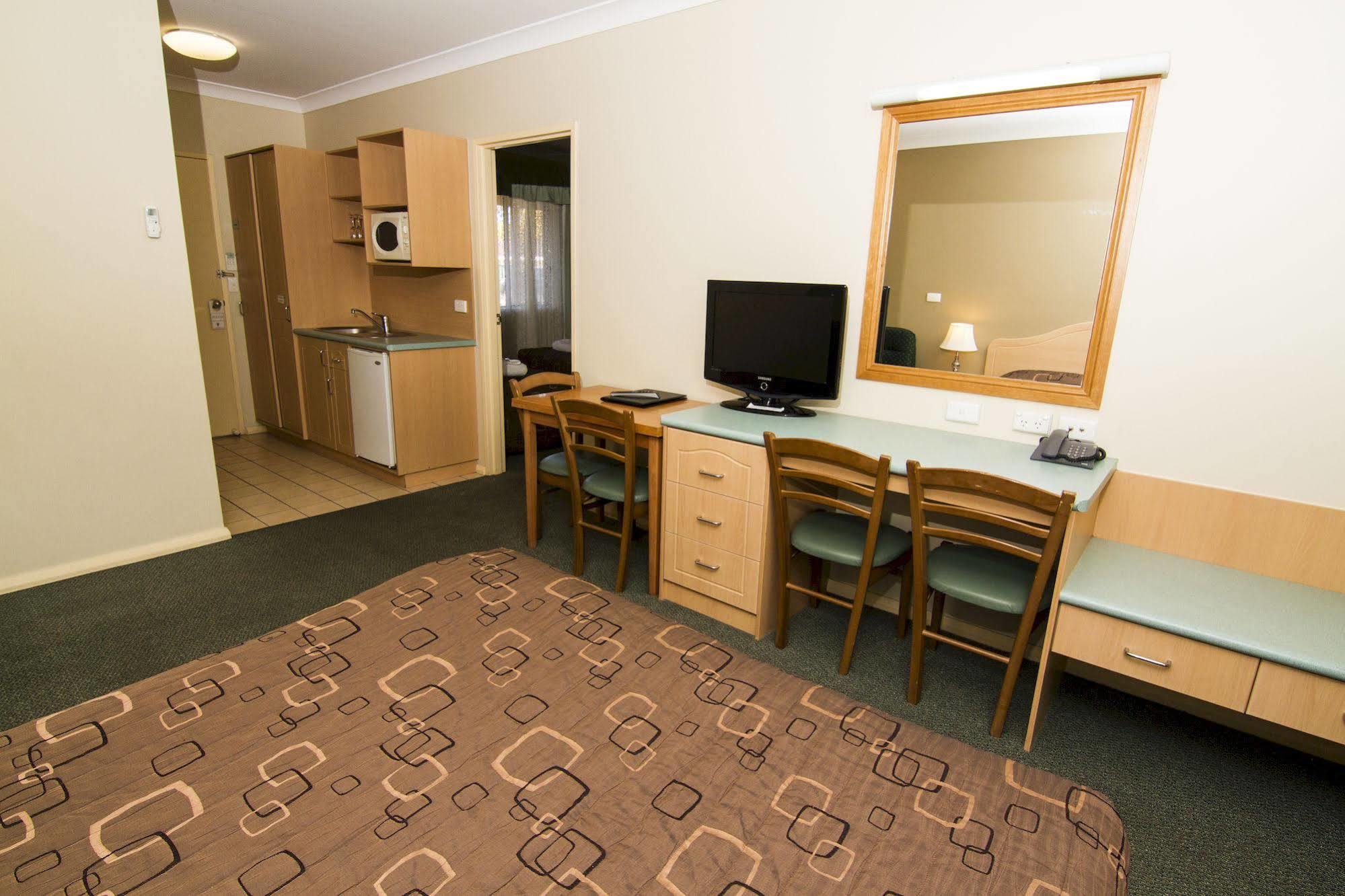 Green Gables Motel Dubbo Exterior foto